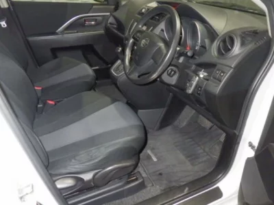 NISSAN LAFESTA