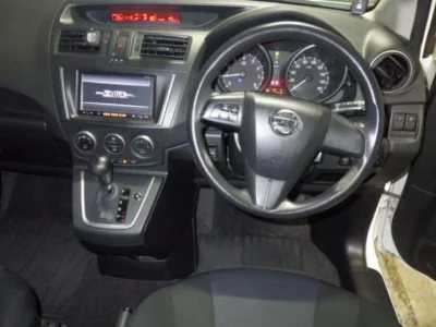 NISSAN LAFESTA