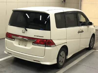 HONDA STEP WAGON