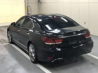 LEXUS LS