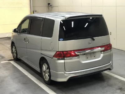HONDA STEP WAGON
