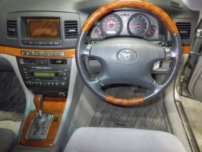 TOYOTA MARK II