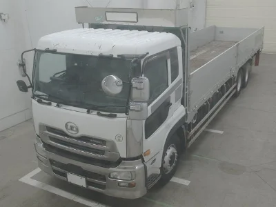 NISSAN UD