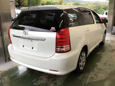TOYOTA WISH