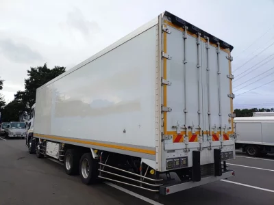 NISSAN DIESEL (UD) QUON