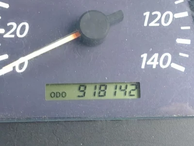 ISUZU GIGA