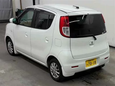SUZUKI MRWAGON