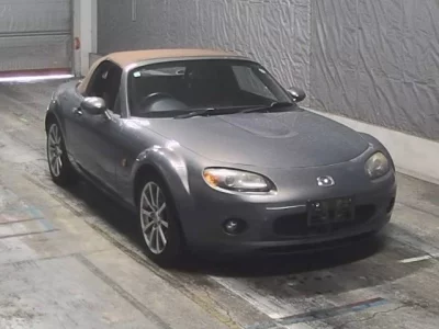 MAZDA ROADSTER