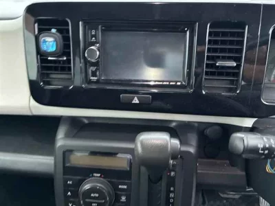 SUZUKI MRWAGON