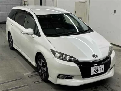 TOYOTA WISH