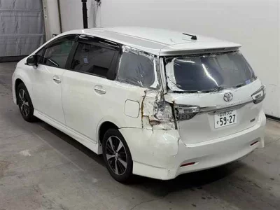 TOYOTA WISH