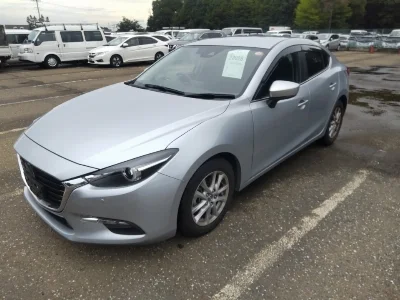 MAZDA AXELA