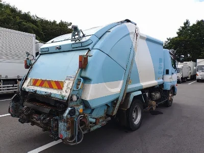 MITSUBISHI FUSO FIGHTER