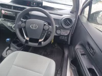 Цена авто Toyota Aqua с аукционов Японии, номер кузова NHP10, пробег 104 000, оценка 
