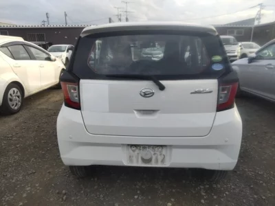 DAIHATSU MIRA E S