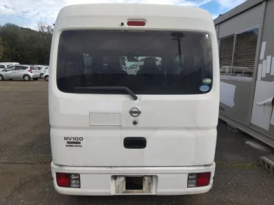 NISSAN CLIPPER VAN