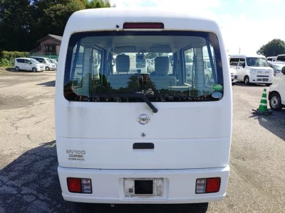 NISSAN CLIPPER VAN