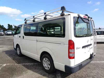 Mazda Bongo Brawny