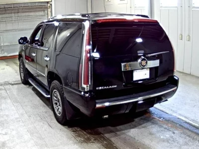CADILLAC ESCALADE