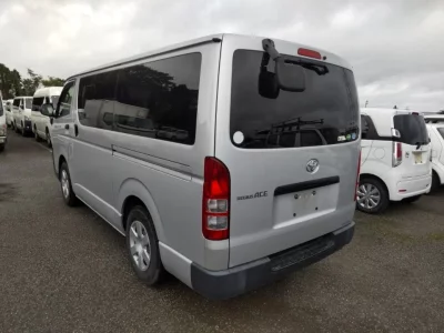 Toyota RegiusAce
