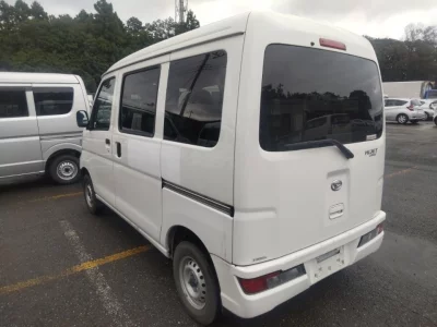 DAIHATSU HIJET VAN