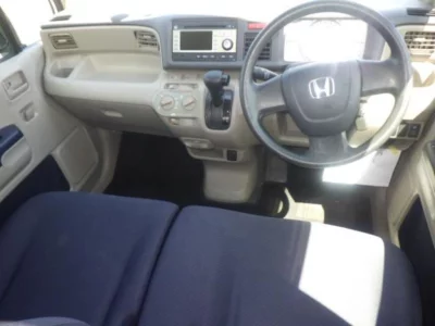 HONDA LIFE