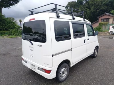 DAIHATSU HIJET VAN