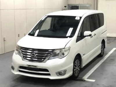 NISSAN SERENA