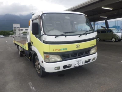 TOYOTA DYNA
