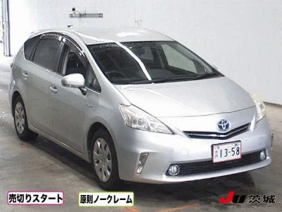 TOYOTA PRIUS ALPHA