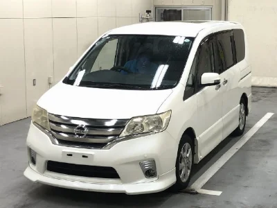 NISSAN SERENA