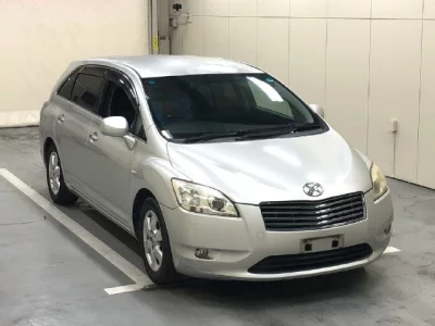 TOYOTA MARK X ZIO