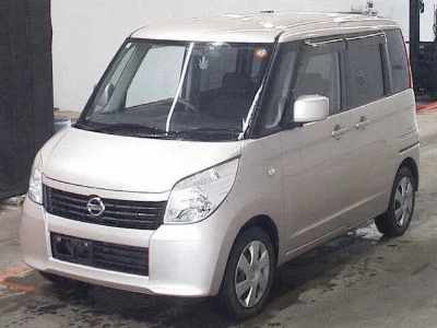 NISSAN ROOX