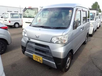 DAIHATSU HIJET VAN