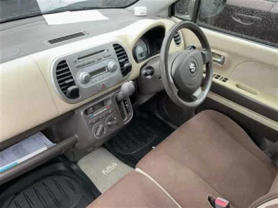 SUZUKI MRWAGON