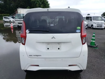 MITSUBISHI EK WAGON