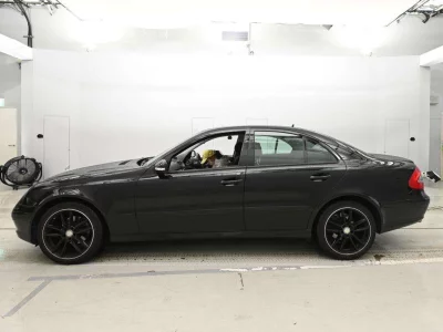 MERCEDES BENZ E CLASS