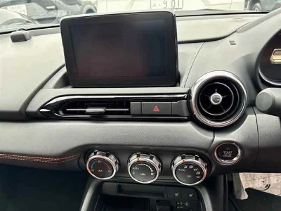 MAZDA ROADSTER