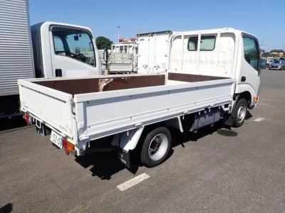 TOYOTA DYNA