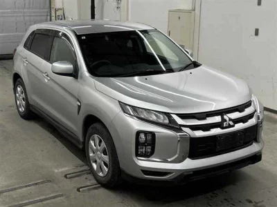 MITSUBISHI RVR
