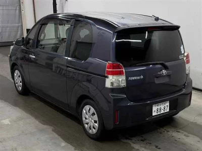 TOYOTA SPADE