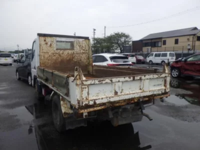 MITSUBISHI CANTER