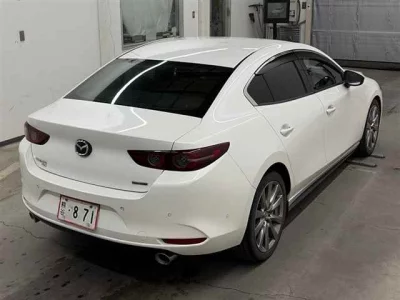 MAZDA MAZDA3