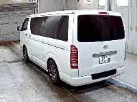Цена авто Toyota RegiusAce с аукционов Японии, номер кузова KDH201V, пробег 215 000, оценка 6