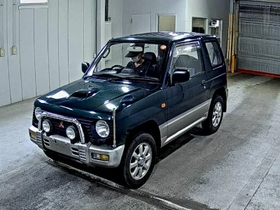 MITSUBISHI PAJERO MINI