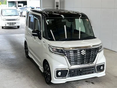 SUZUKI SPACIA CUSTOM