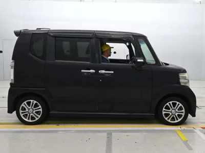 HONDA N BOX PLUS