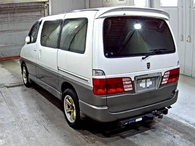 TOYOTA GRANVIA