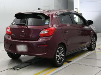 MITSUBISHI MIRAGE