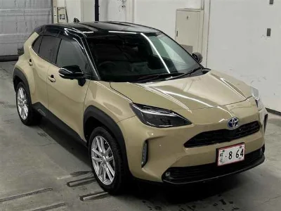 TOYOTA YARIS CROSS